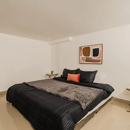 Сasa de vacaciones Walled 9br Luxury - Jacuzzi & Pool Table Cartagena